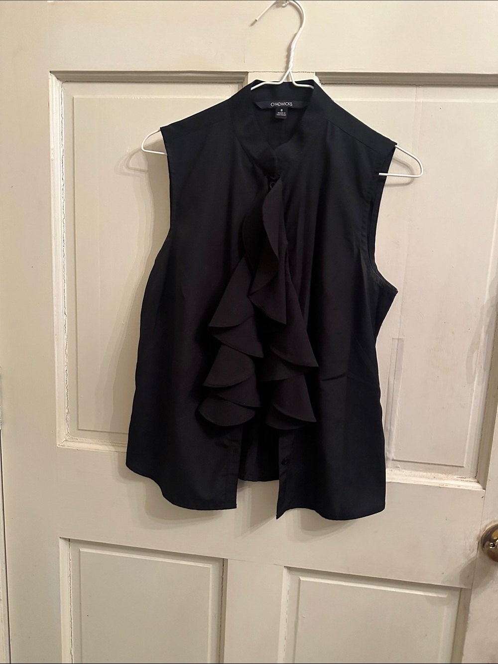 croft & barrow Black Sleeveless Ruffle-Front Blouse